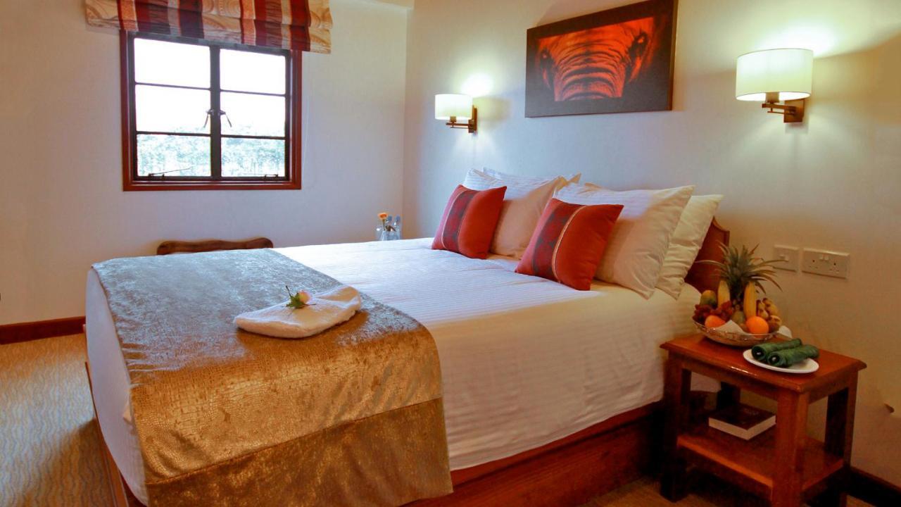The Ark Lodge เนย์รี ภายนอก รูปภาพ